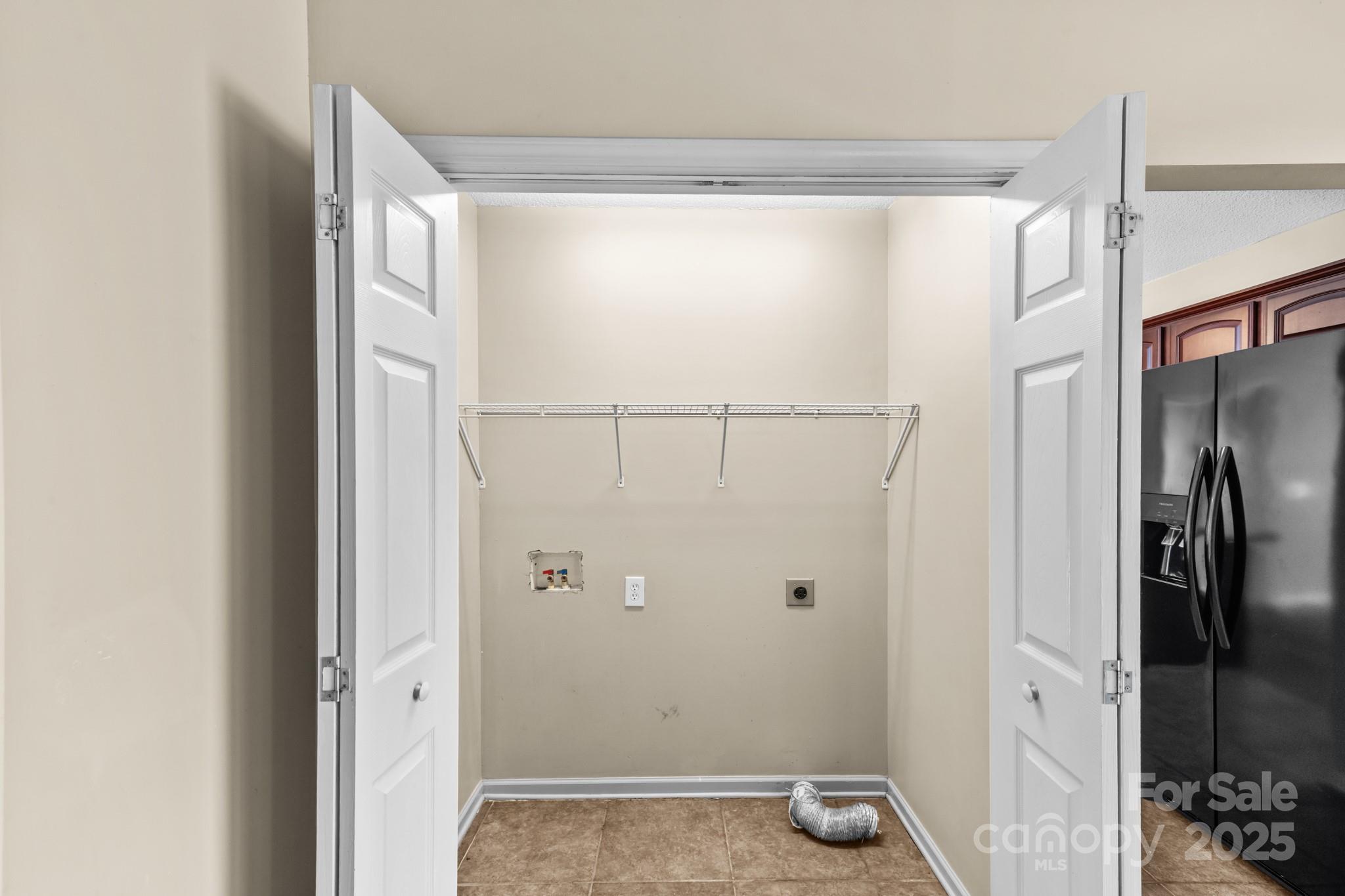 2244 Burris Road Conover, NC 28613 - Photo 16 of 38 a view of closet area