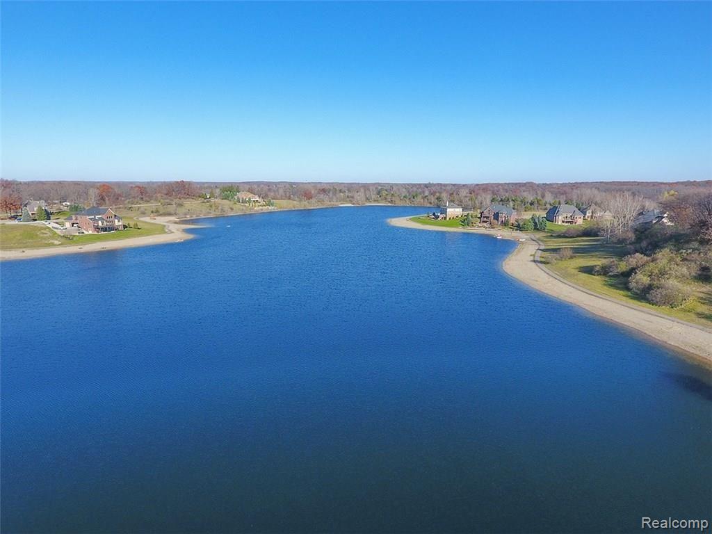 Vac Sand Ridge Circle Brighton, MI 48114 - Photo 1 of 7