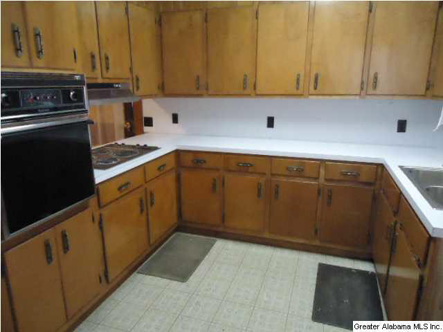 1931 Main Street Brent, AL 35034 - Photo 6 of 18