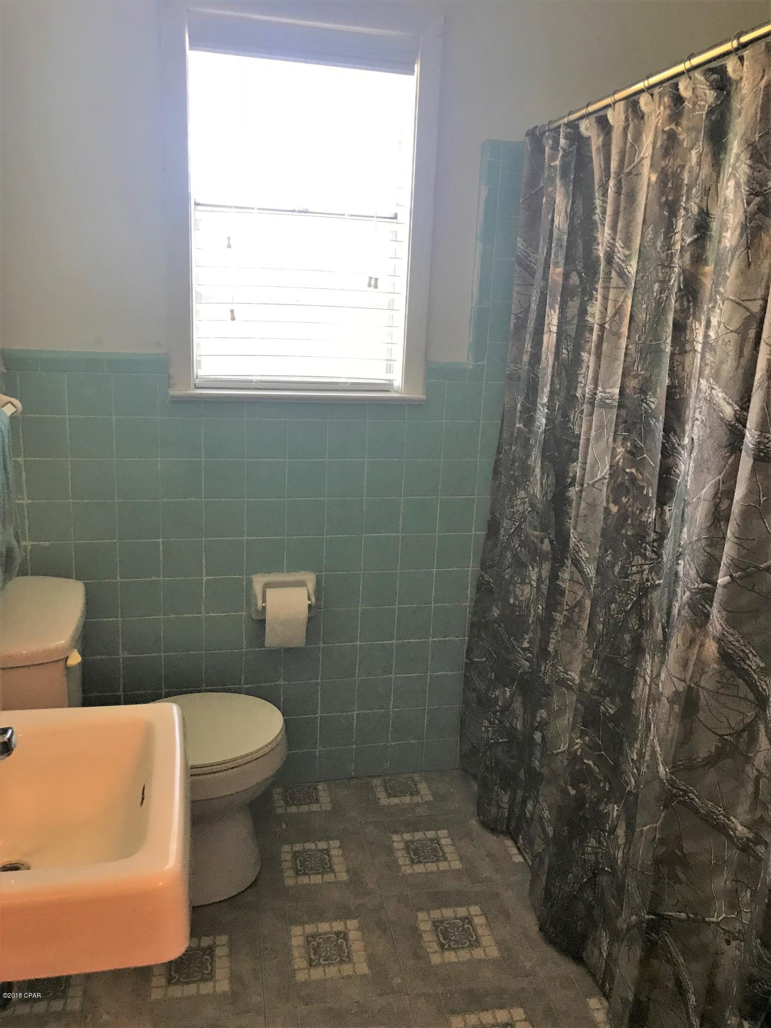 5565 Eden Road Bascom, FL 32423 - Photo 21 of 25