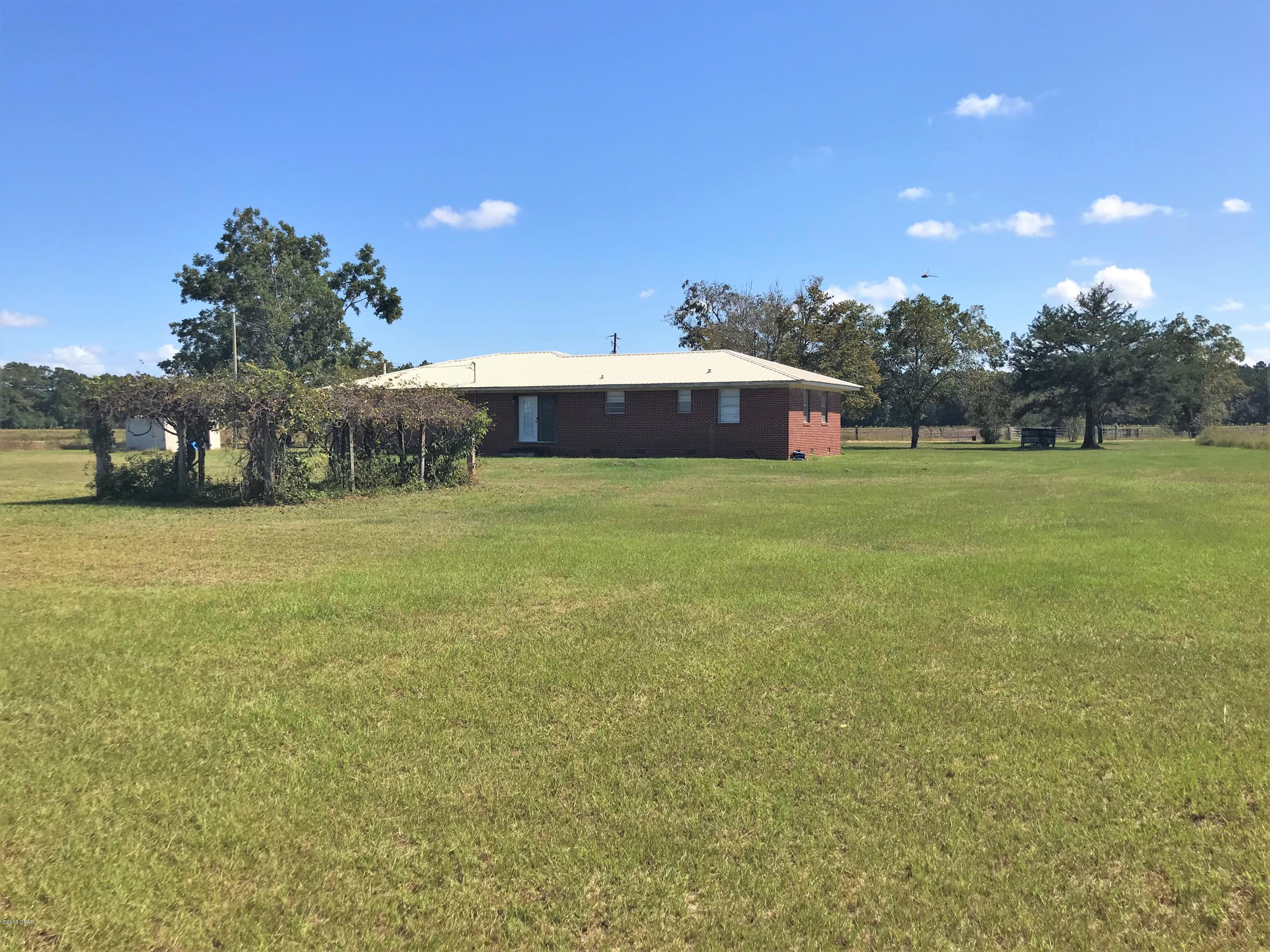 5565 Eden Road Bascom, FL 32423 - Photo 5 of 25
