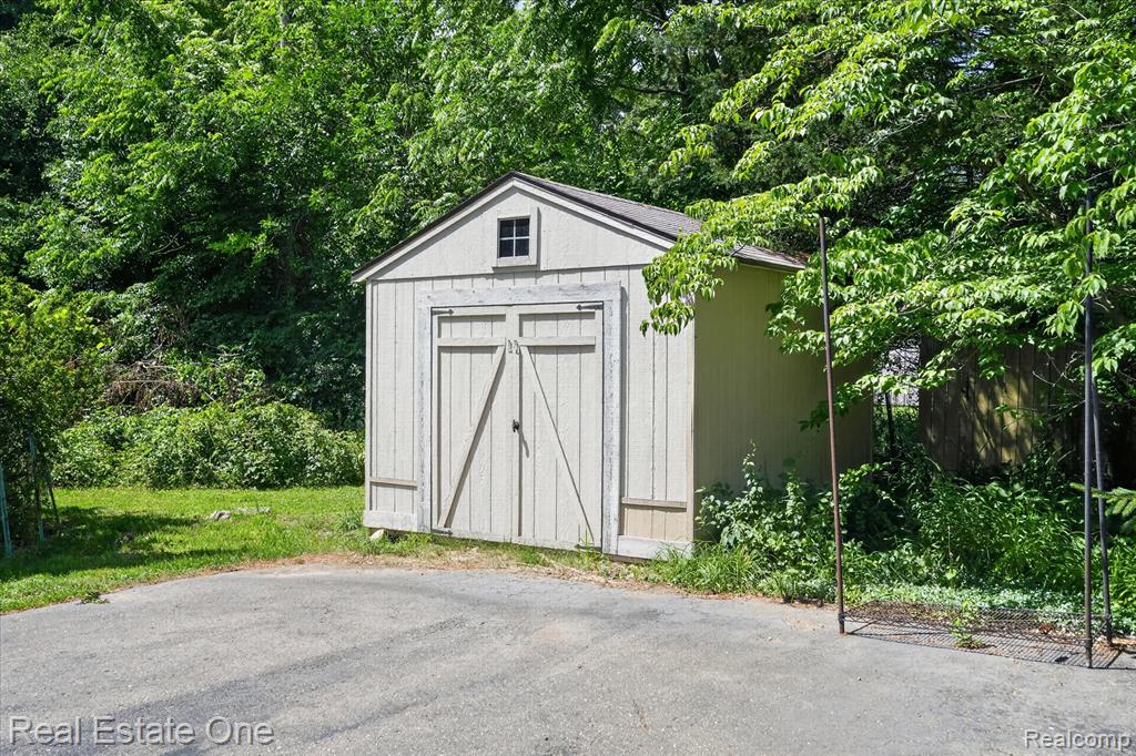 6039 Fish Lake Road Holly, MI 48442 - Photo 51 of 71 Gallery Image 51