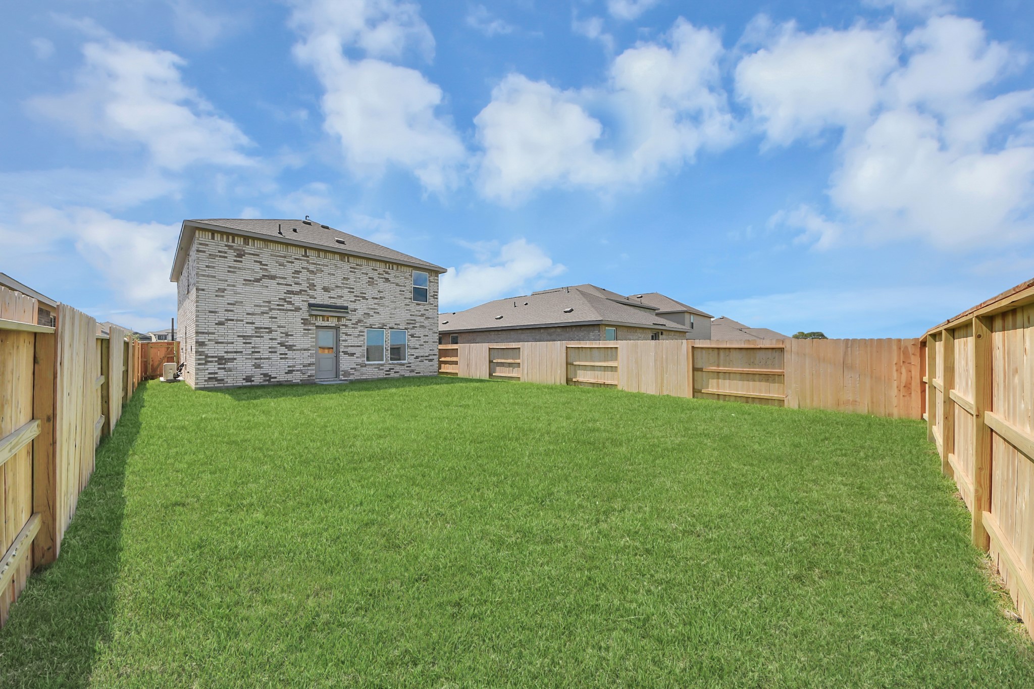 1631 Windrose Bend Angleton, TX 77515 - Photo 38 of 49 Gallery Image 38