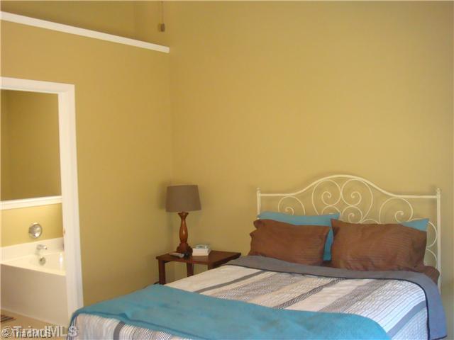 2132 Burton Run Road High Point, NC 27262 - Photo 8 of 11 Master Bedroom.