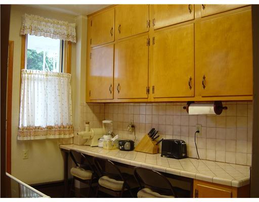 Cafeteria/Kitchen. 