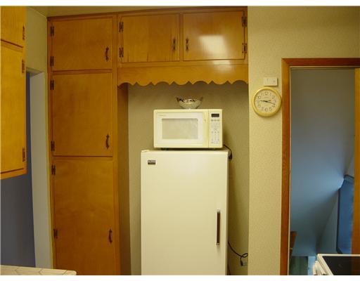 Cafeteria/Kitchen. 