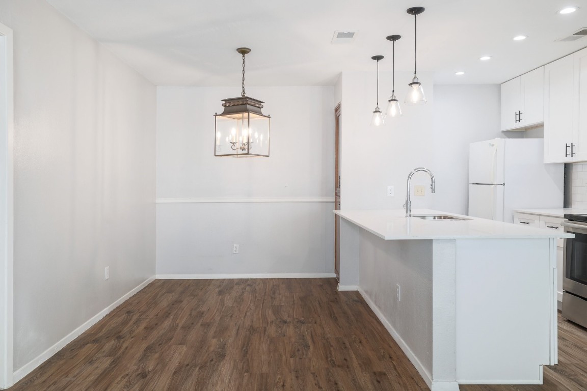 10616 Mellow Meadow Drive, Unit 46A Austin, TX 78750 - Photo 8 of 23 View of the dining area, and the ample seating at the kitchen island breakfast bar!