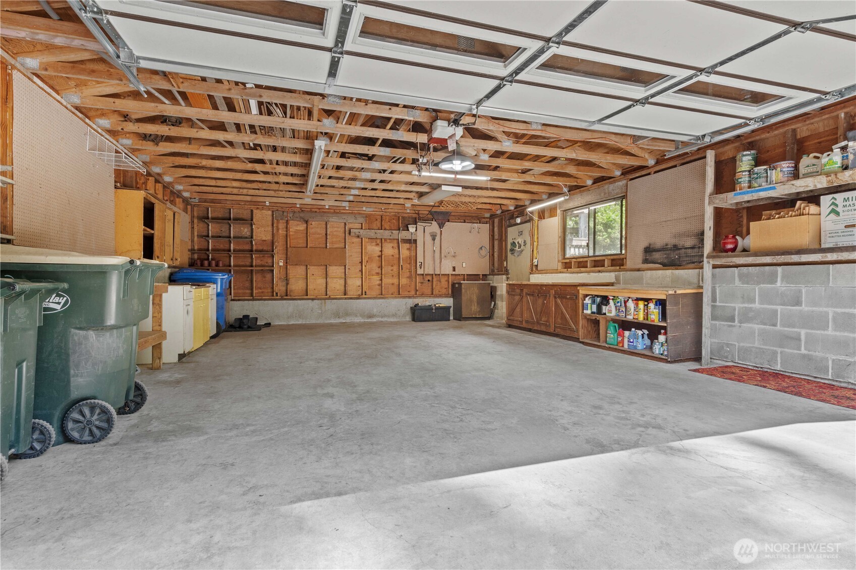4202 Kyro Road Southeast Lacey, WA 98503 - Photo 8 of 39 Gallery Image 8