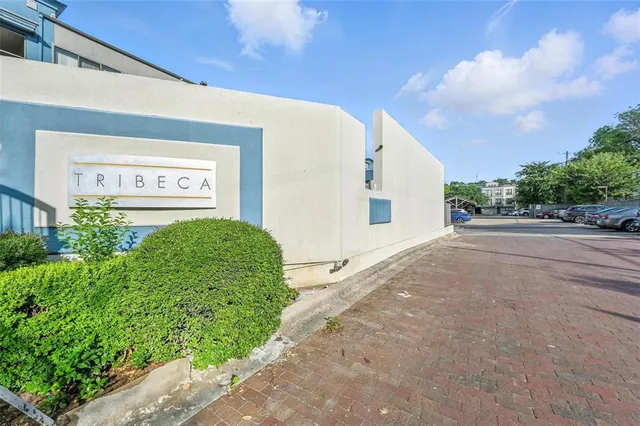 $1,700 | 4414 Cedar Springs Road, Unit 124, Dallas, TX 75219