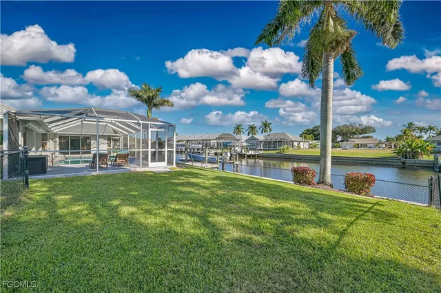 $649,900 | 1409 Southeast 20th Court, Cape Coral, FL 33990