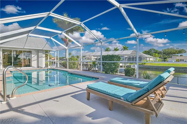 $649,900 | 1409 Southeast 20th Court, Cape Coral, FL 33990