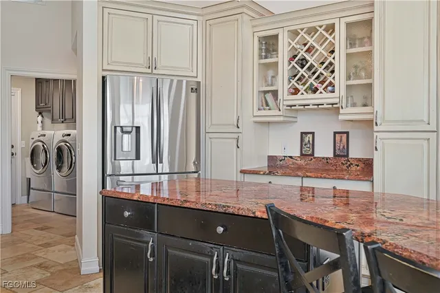 $649,900 | 1409 Southeast 20th Court, Cape Coral, FL 33990