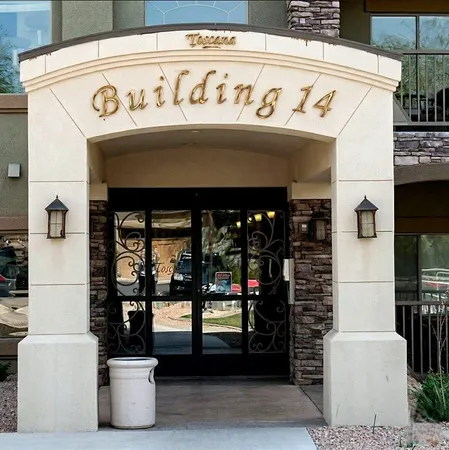 $1,700 | 5350 East Deer Valley Drive, Unit 3249, Phoenix, AZ 85054