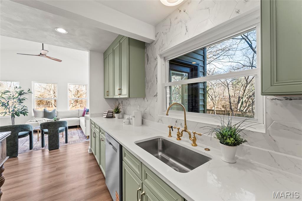 725 Randle Street Edwardsville, IL 62025 - Photo 12 of 76