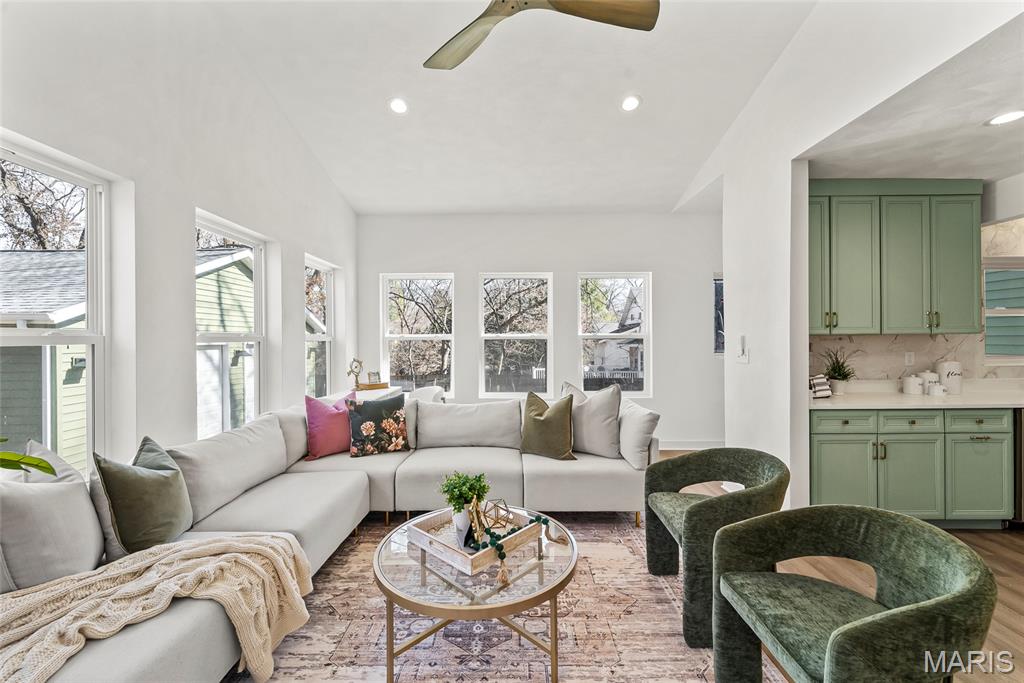 725 Randle Street Edwardsville, IL 62025 - Photo 20 of 76