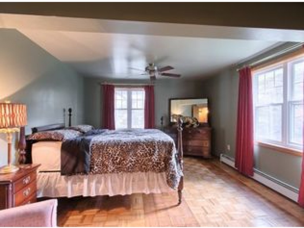 349 Mammoth Road Londonderry, NH 03053 - Photo 26 of 33 Gallery Image 26
