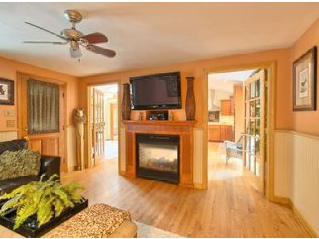 349 Mammoth Road Londonderry, NH 03053 - Photo 27 of 33 Gallery Image 27