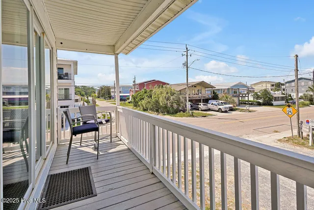 $1,050,000 | 501 Fort Fisher Boulevard South, Unit 6 & 7, Kure Beach, NC 28449