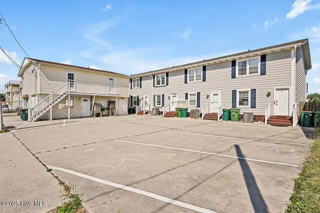$1,050,000 | 501 Fort Fisher Boulevard South, Unit 6 & 7, Kure Beach, NC 28449