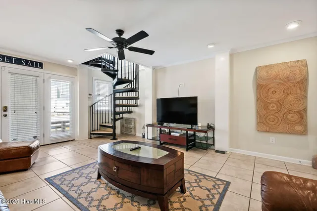 $1,050,000 | 501 Fort Fisher Boulevard South, Unit 6 & 7, Kure Beach, NC 28449