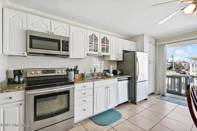 $1,050,000 | 501 Fort Fisher Boulevard South, Unit 6 & 7, Kure Beach, NC 28449