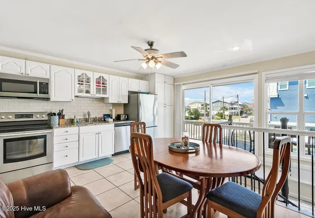 $1,050,000 | 501 Fort Fisher Boulevard South, Unit 6 & 7, Kure Beach, NC 28449