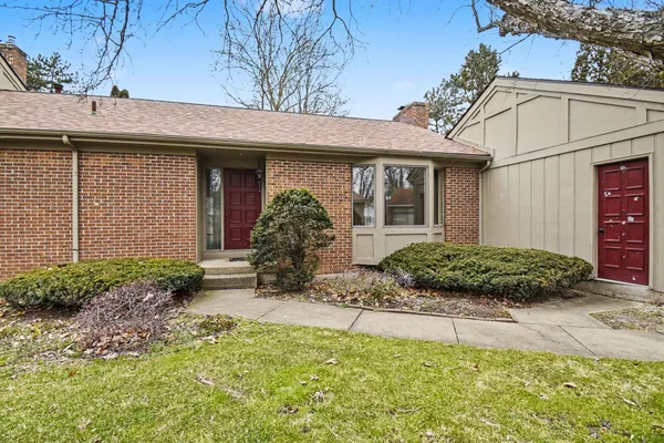 $300,000 | 6349 Greenway Drive Southeast, Grand Rapids, MI 49546