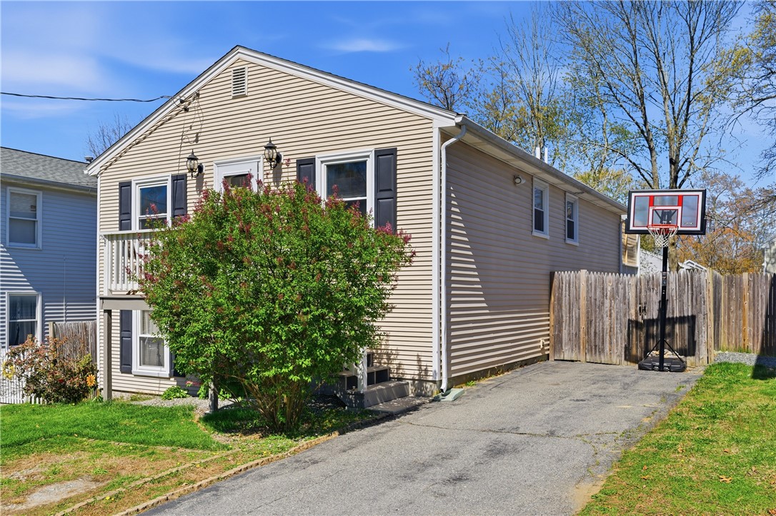 29 Morning Glory Road Cumberland, RI 02864 - Photo 28 of 29