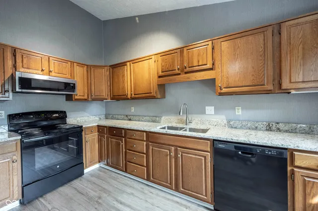 $324,000 | 6972 Steinmeier Drive West, Indianapolis, IN 46220