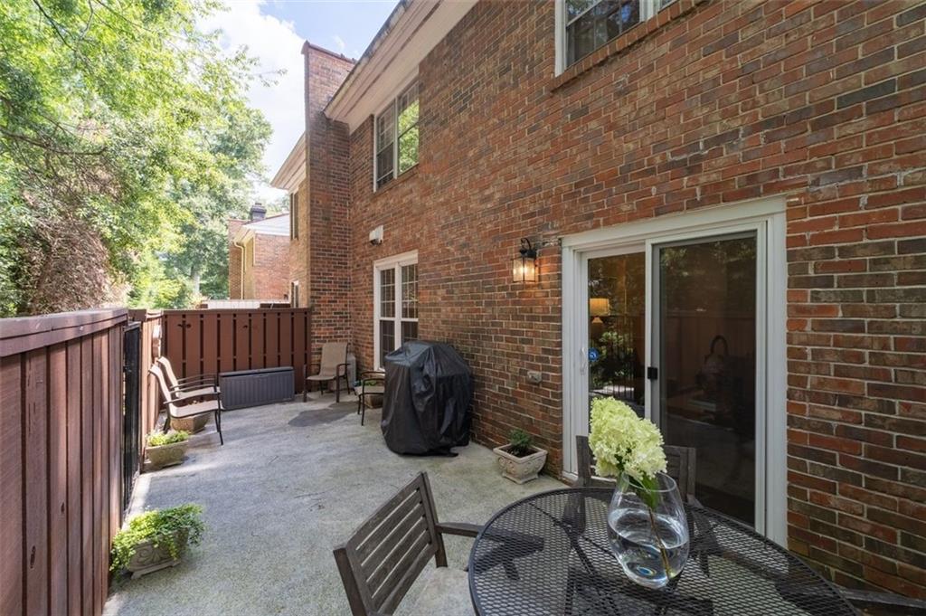 4545 Wieuca Road Northeast, Unit 20 Atlanta, GA 30342 - Photo 13 of 36