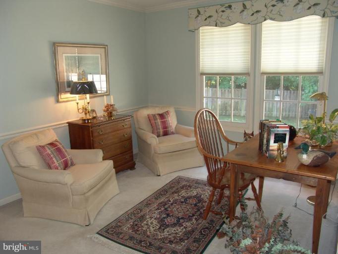 8323 Kings Ridge Court Springfield, VA 22153 - Photo 16 of 30 Sitting Room