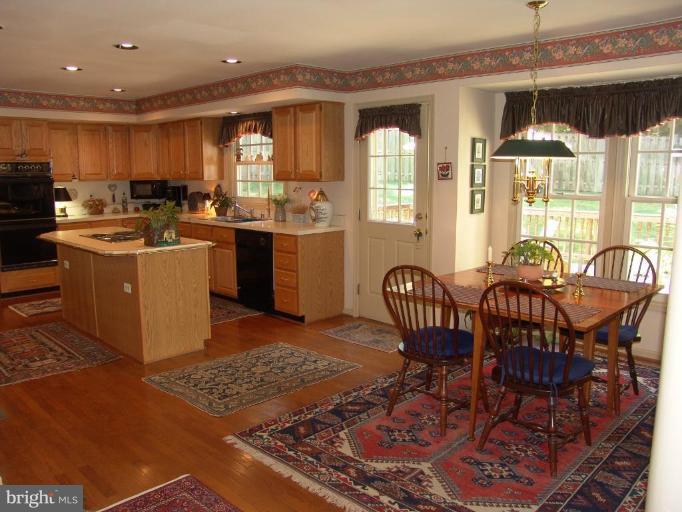 8323 Kings Ridge Court Springfield, VA 22153 - Photo 10 of 30 Kitchen #2