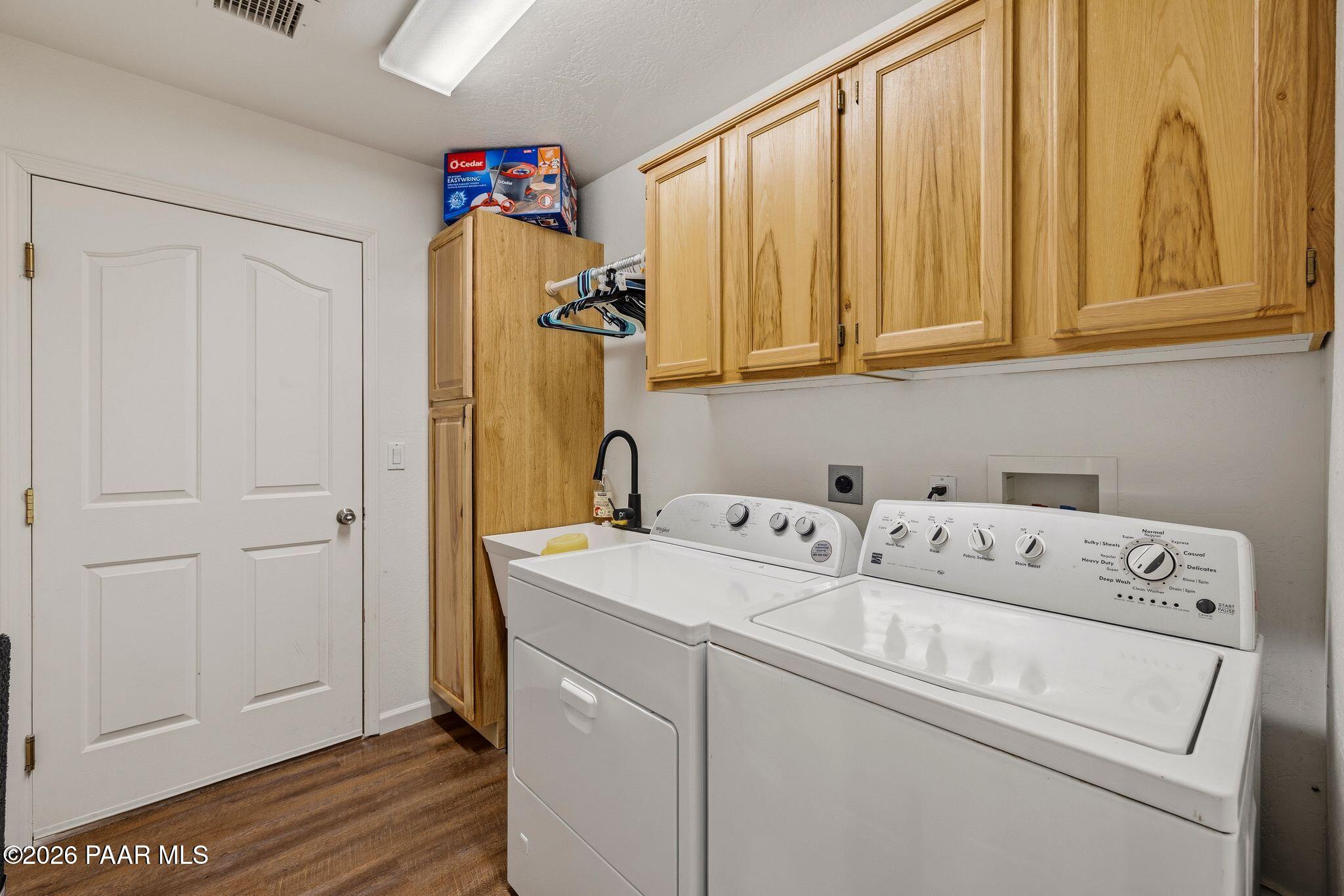 822 Rocking Horse Lane Chino Valley, AZ 86323 - Photo 27 of 48 072-Laundry