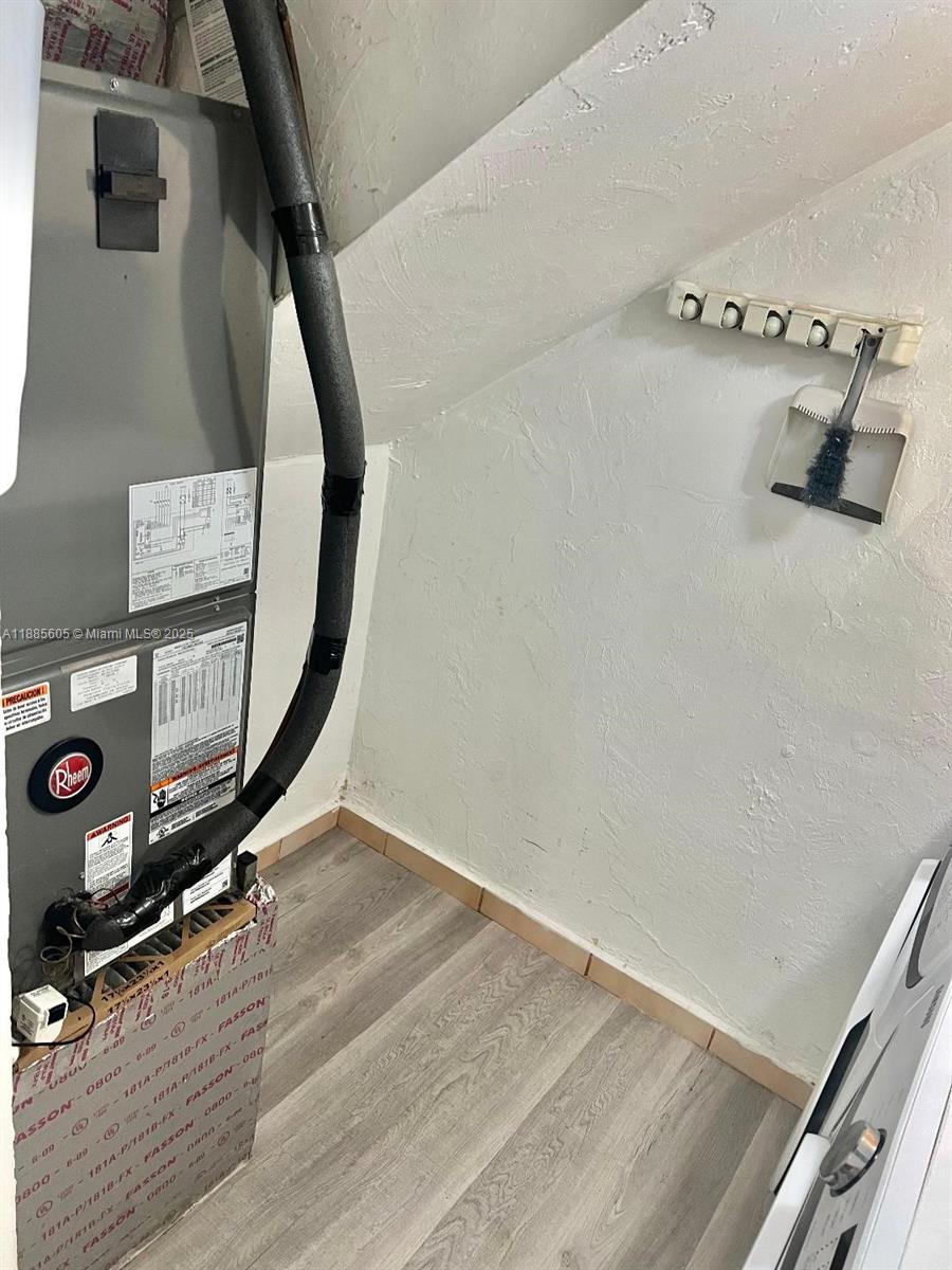 1300 West 53rd Street, Unit 18 Hialeah, FL 33012 - Photo 3 of 16