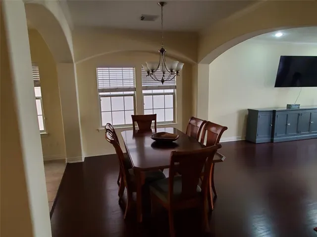 $2,800 | 7143 Laguna Villas, Houston, TX 77036