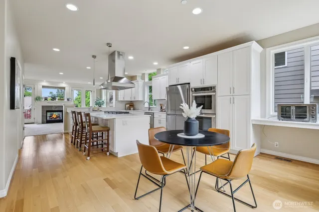 $1,829,888 | 721 Lingering Pine Drive Northwest, Issaquah, WA 98027