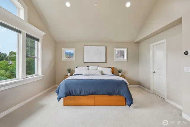 $1,829,888 | 721 Lingering Pine Drive Northwest, Issaquah, WA 98027