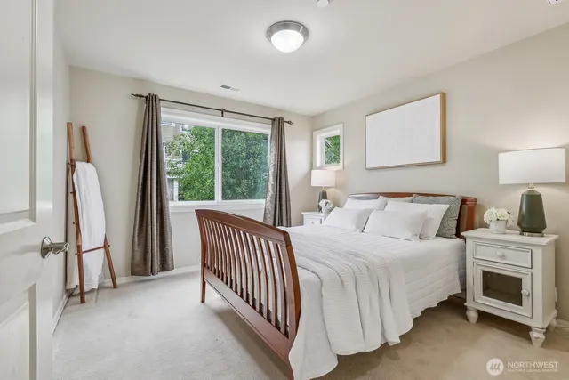 $1,829,888 | 721 Lingering Pine Drive Northwest, Issaquah, WA 98027