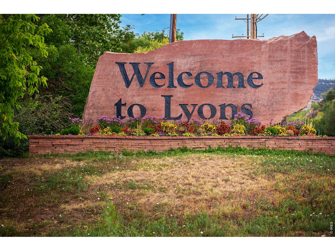 5 Mohawk Road Lyons, CO 80540 - Photo 29 of 50 The sweetest small town in Colorado