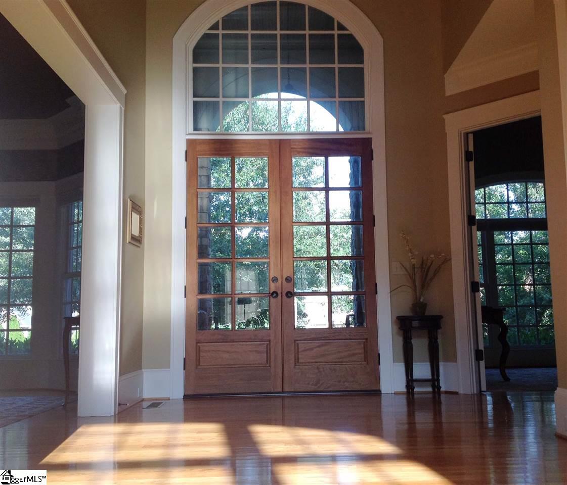 8 Mitchell Spring Court Simpsonville, SC 29681 - Photo 3 of 27 Gallery Image 3