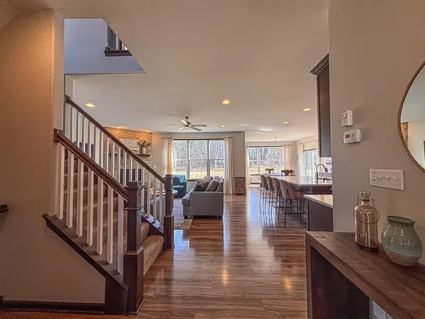 $899,900 | W275-n358 Arrowhead Trail, Waukesha, WI 53188