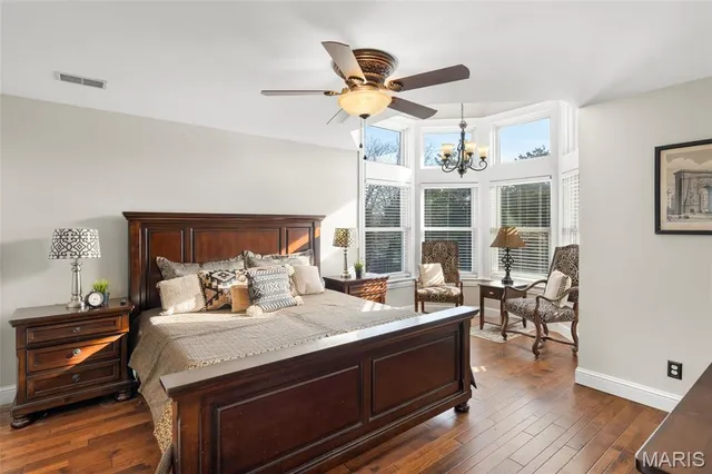 $860,000 | 330 Stonehenge Drive, Washington, MO 63090