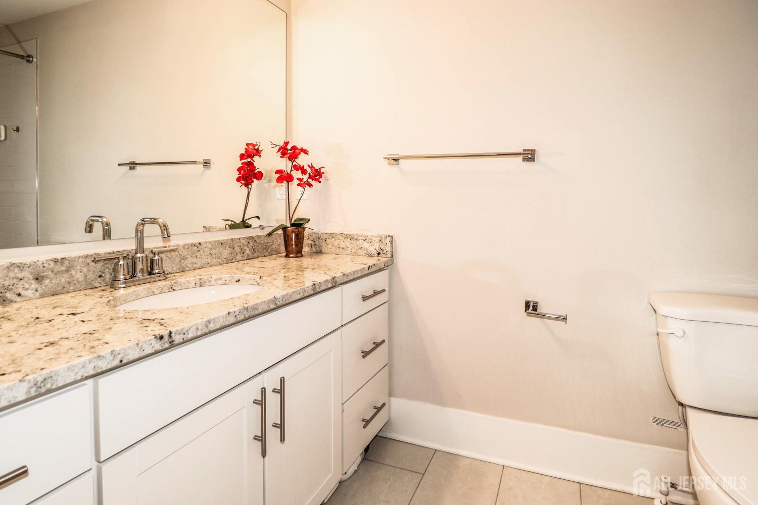715 Station Road Dunellen, NJ 08812 - Photo 15 of 26