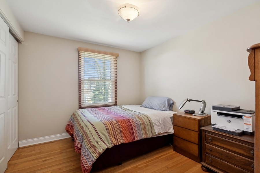 1023 Greenridge Road Buffalo Grove, IL 60089 - Photo 12 of 21 Gallery Image 12