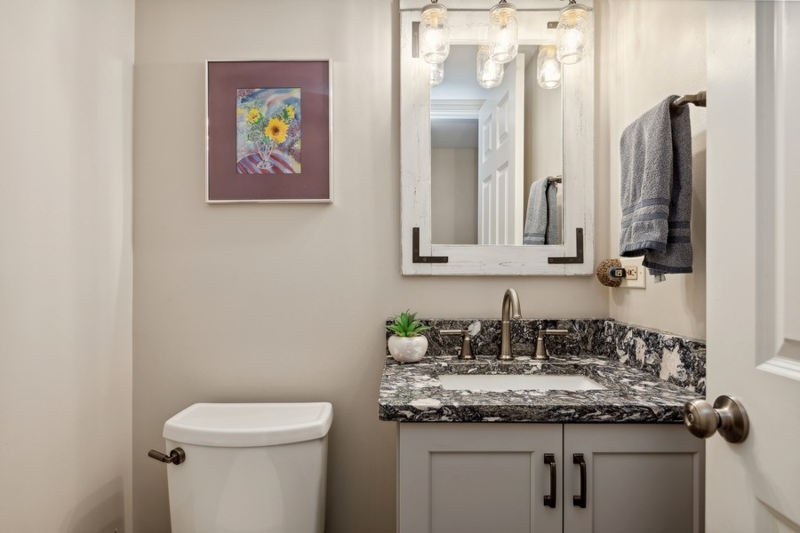 1023 Greenridge Road Buffalo Grove, IL 60089 - Photo 17 of 21 Gallery Image 17