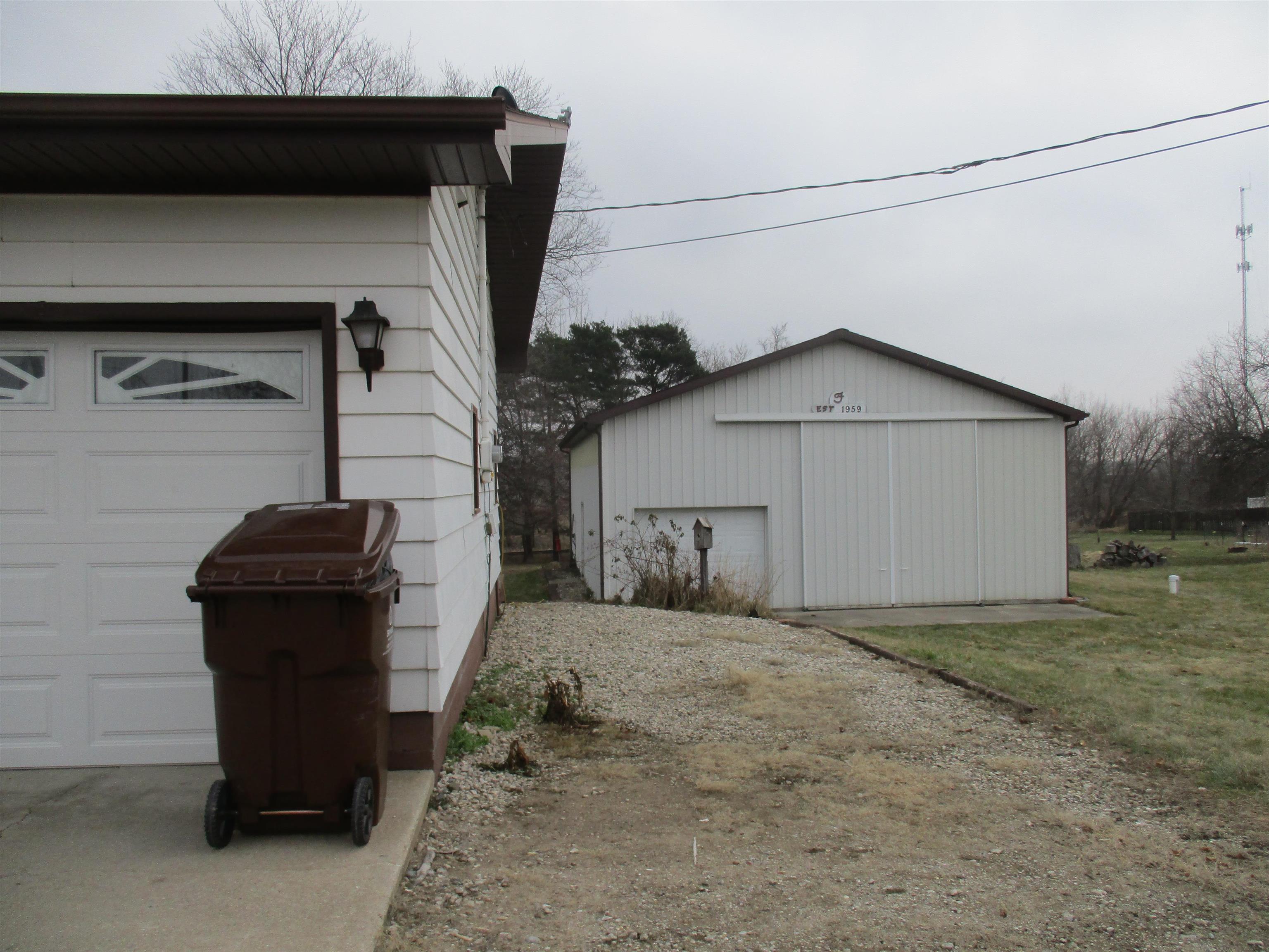 6976 North Smith Road Alma, MI 48801 - Photo 30 of 30 Gallery Image 30
