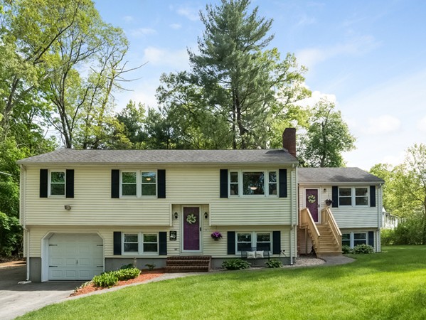 11 Marshbrook Road Billerica, MA 01821 - Photo 1 of 19