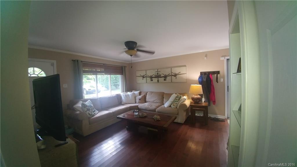 7 Somerset Road, Unit 11 Arden, NC 28704 - Photo 2 of 15 Gallery Image 2