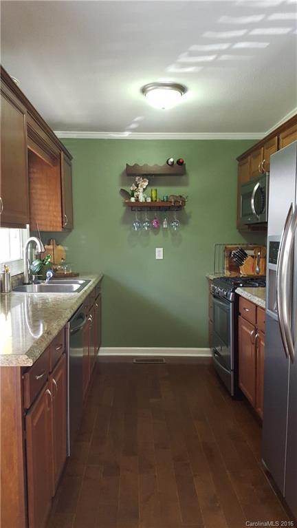 7 Somerset Road, Unit 11 Arden, NC 28704 - Photo 4 of 15 Gallery Image 4
