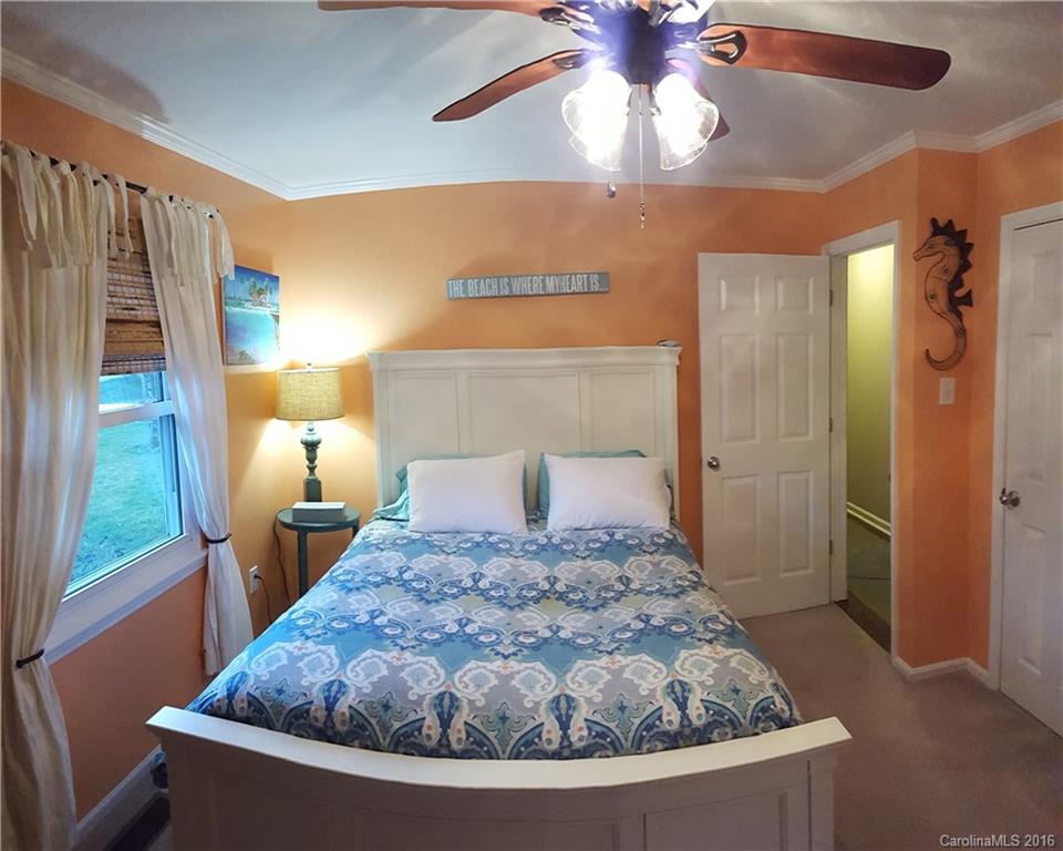 7 Somerset Road, Unit 11 Arden, NC 28704 - Photo 10 of 15 Gallery Image 10